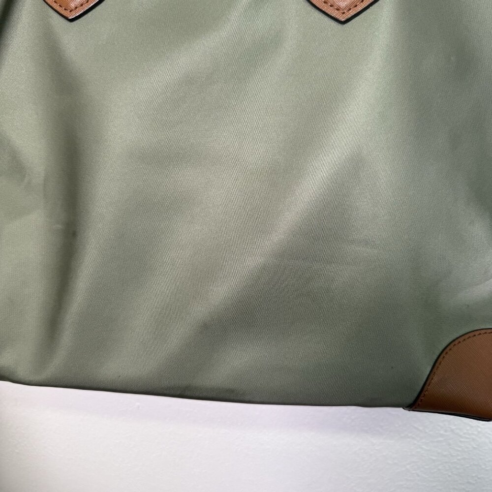 Michael Kors Eva Large Nylon Leather Tote Wh Match Pouch Army Green Timeless - Picture 14 of 16